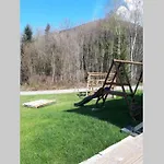 Chalet Des Charbonniers, Etang