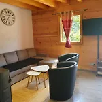 Chalet Des Charbonniers, Etang