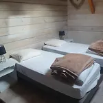 Chalet Des Charbonniers, Etang