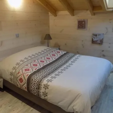 シャレー Chalet Des Charbonniers, Etang サン・モーリス・シュル・モセル
