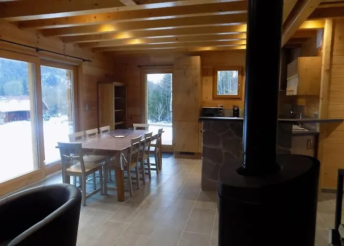 Des Charbonniers Avec Etang - 5 - * 莫河畔圣莫利斯