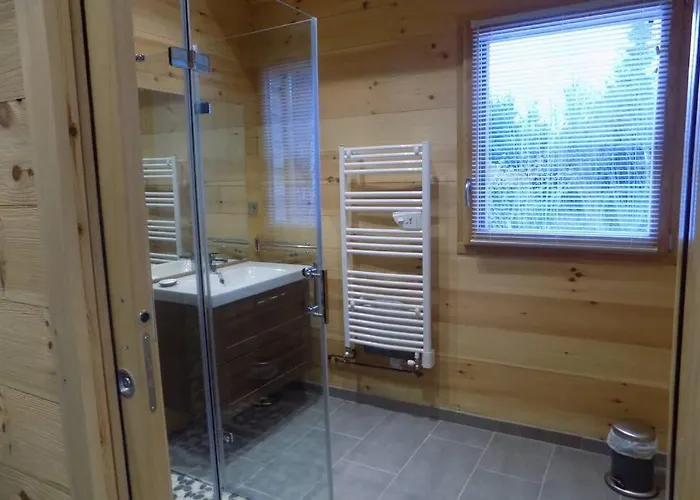 Des Charbonniers Avec Etang - 5 -