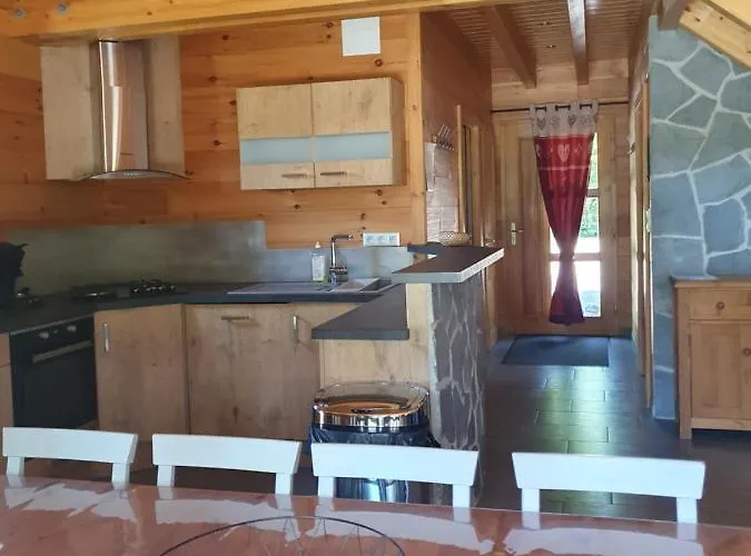 Des Charbonniers Avec Etang - 5 - 木屋